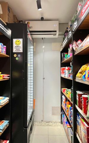 Apartamento à venda com 123m², 3 quartos e 2 vagasÁrea comum - Mercado