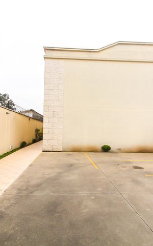 Casa de condomínio à venda com 68m², 2 quartos e 1 vaga Casa de condomínio à venda com 68m², 2 quartos e 1 vagaÁrea Comum