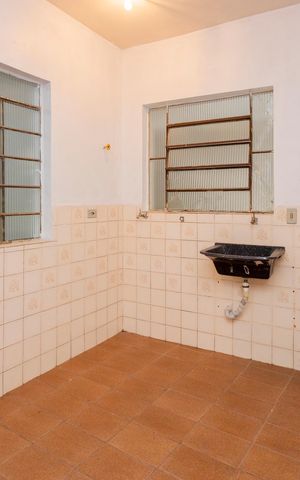 Casa para alugar com 80m², 2 quartos e sem vagaÁrea de Serviço