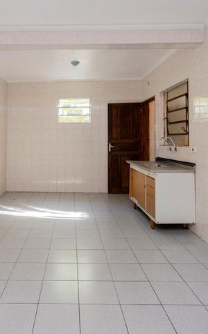Casa para alugar com 80m², 2 quartos e sem vagaCozinha