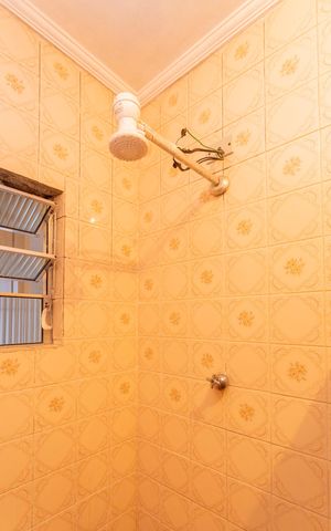 Casa para alugar com 80m², 2 quartos e sem vagaBanheiro