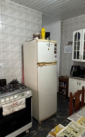 Casa à venda com 100m², 3 quartos e 1 vaga Casa à venda com 100m², 3 quartos e 1 vagaCozinha
