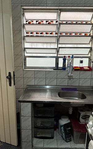 Casa à venda com 100m², 3 quartos e 1 vaga Casa à venda com 100m², 3 quartos e 1 vagaCozinha