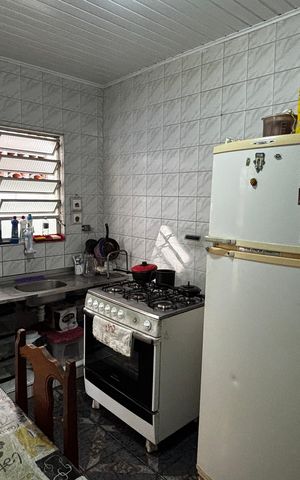 Casa à venda com 100m², 3 quartos e 1 vaga Casa à venda com 100m², 3 quartos e 1 vagaCozinha