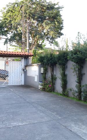 Casa de condomínio à venda com 62m², 2 quartos e 1 vagaÁrea comum - Estacionamento