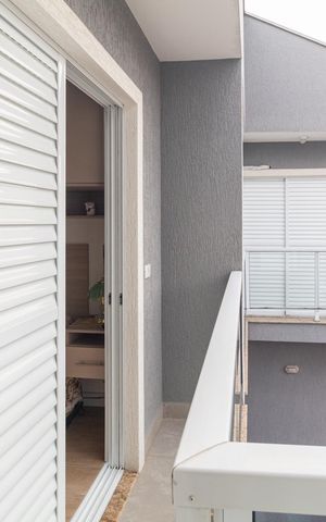 Casa de condomínio à venda com 64m², 2 quartos e 3 vagas Casa de condomínio à venda com 64m², 2 quartos e 3 vagasSacada