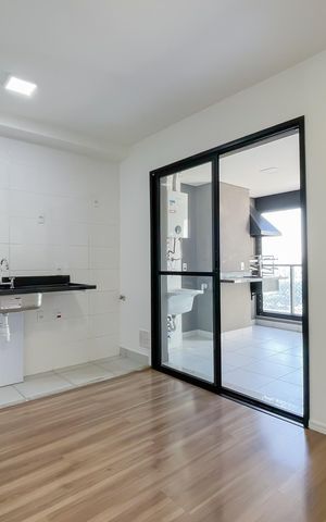 Apartamento à venda com 50m², 2 quartos e 1 vaga Apartamento à venda com 50m², 2 quartos e 1 vagaSala