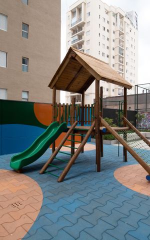 Apartamento à venda com 50m², 2 quartos e 1 vaga Apartamento à venda com 50m², 2 quartos e 1 vagaÁrea comum - Playground