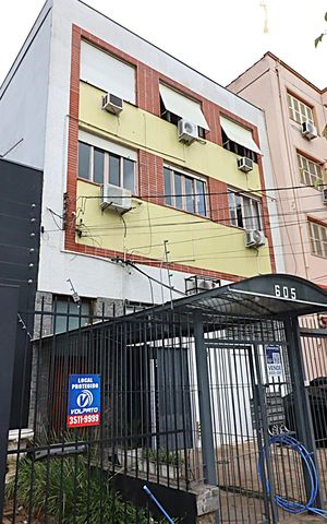Apartamento à venda com 107m², 3 quartos e sem vagaFachada do Prédio