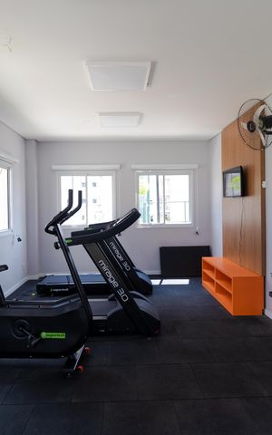 Apartamento para alugar com 49m², 2 quartos e 1 vaga Apartamento para alugar com 49m², 2 quartos e 1 vagaÁrea comum - Academia