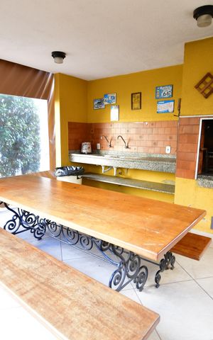 Apartamento para alugar com 58m², 2 quartos e 1 vagaÁrea comum - Churrasqueira