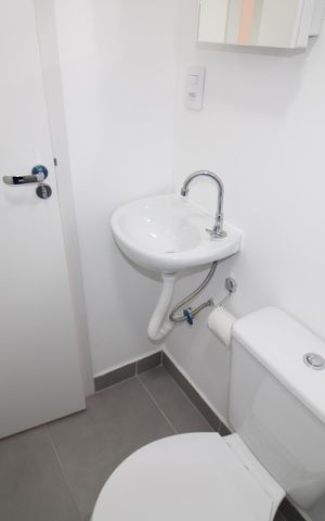 Apartamento para alugar com 42m², 2 quartos e sem vagaBanheiro