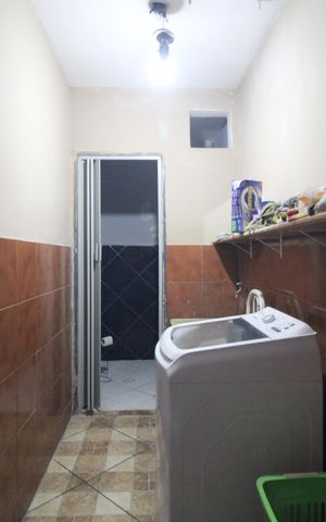 Casa à venda com 110m², 3 quartos e 1 vagaÁrea de serviço