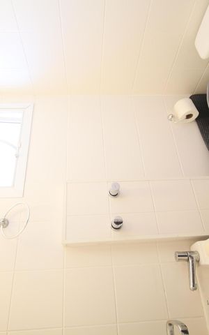 Apartamento à venda com 138m², 3 quartos e 3 vagasBanheiro de serviço
