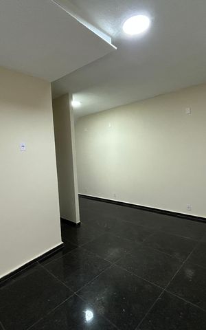 Casa para alugar com 200m², 2 quartos e 2 vagasSala