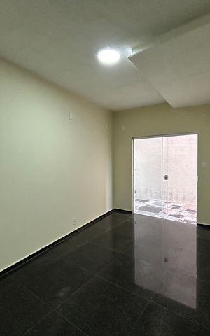 Casa para alugar com 200m², 2 quartos e 2 vagasSala
