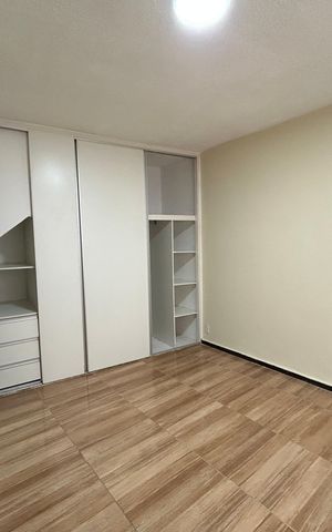 Casa para alugar com 200m², 2 quartos e 2 vagasQuarto 2 - Suíte
