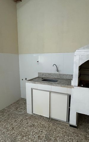 Casa para alugar com 200m², 2 quartos e 2 vagasChurrasqueira