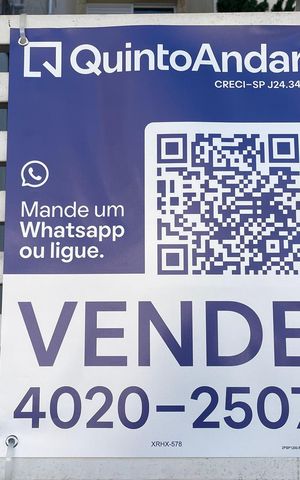 Casa de condomínio à venda com 105m², 3 quartos e 2 vagas Casa de condomínio à venda com 105m², 3 quartos e 2 vagasPlaca