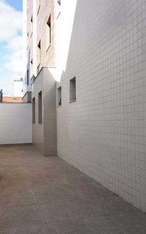 Apartamento à venda com 180m², 3 quartos e 2 vagas Apartamento à venda com 180m², 3 quartos e 2 vagasÁrea Privativa