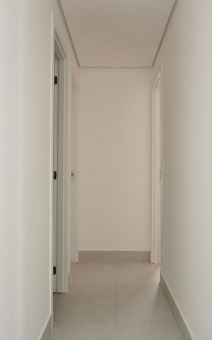 Apartamento à venda com 180m², 3 quartos e 2 vagas Apartamento à venda com 180m², 3 quartos e 2 vagasCorredor