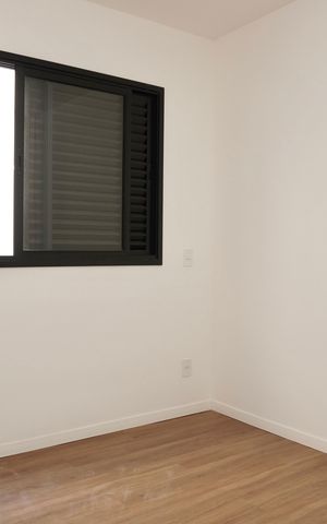 Apartamento à venda com 180m², 3 quartos e 2 vagas Apartamento à venda com 180m², 3 quartos e 2 vagasSuíte