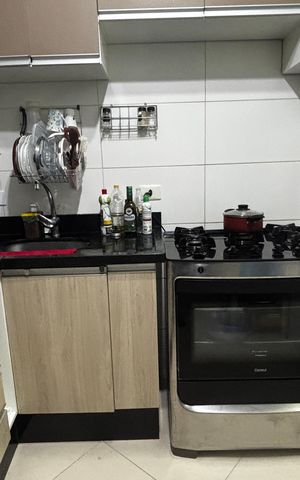 Apartamento à venda com 40m², 2 quartos e 2 vagas Apartamento à venda com 40m², 2 quartos e 2 vagasCozinha