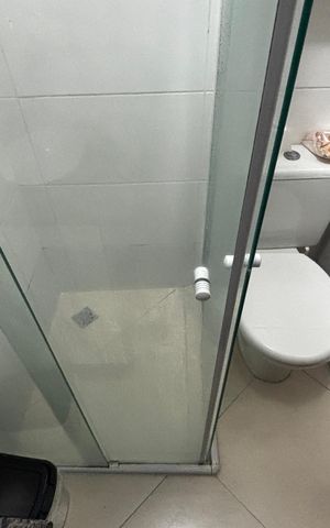 Apartamento à venda com 40m², 2 quartos e 2 vagas Apartamento à venda com 40m², 2 quartos e 2 vagasBanheiro