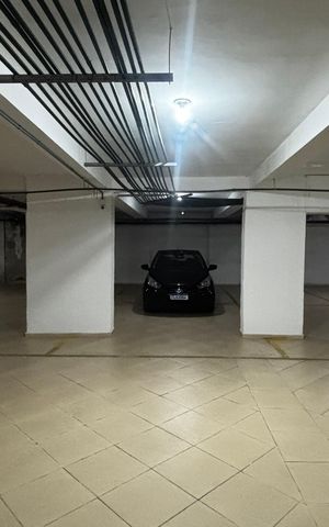 Apartamento à venda com 40m², 2 quartos e 2 vagas Apartamento à venda com 40m², 2 quartos e 2 vagasGaragem