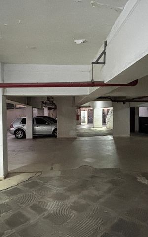 Apartamento à venda com 40m², 2 quartos e 2 vagas Apartamento à venda com 40m², 2 quartos e 2 vagasGaragem