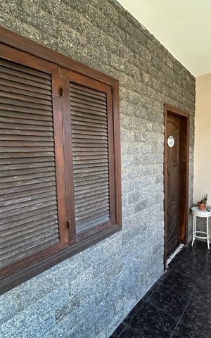 Casa à venda com 290m², 3 quartos e 3 vagasVaranda