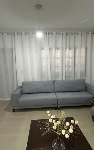 Casa à venda com 290m², 3 quartos e 3 vagasSala