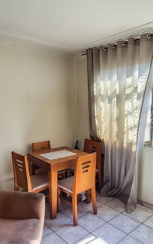 Apartamento à venda com 46m², 2 quartos e 1 vaga Apartamento à venda com 46m², 2 quartos e 1 vagaSala