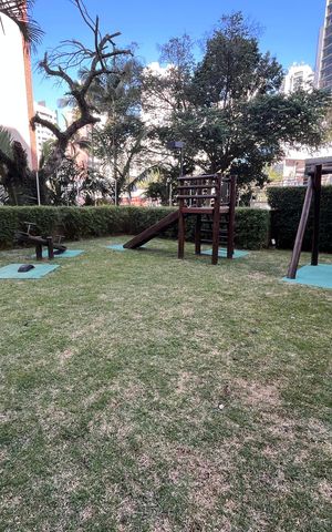 Apartamento à venda com 79m², 3 quartos e 2 vagas Apartamento à venda com 79m², 3 quartos e 2 vagasPlayground