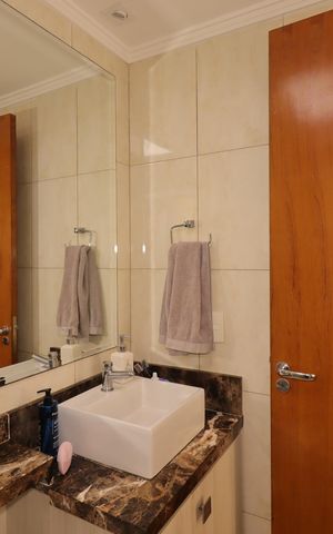 Apartamento à venda com 78m², 3 quartos e 1 vagaBanheiro da Suíte 1