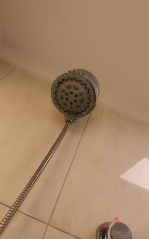 Apartamento à venda com 78m², 3 quartos e 1 vagaBanheiro da Suíte 1 - Chuveiro