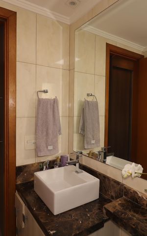 Apartamento à venda com 78m², 3 quartos e 1 vagaBanheiro da Suíte 2
