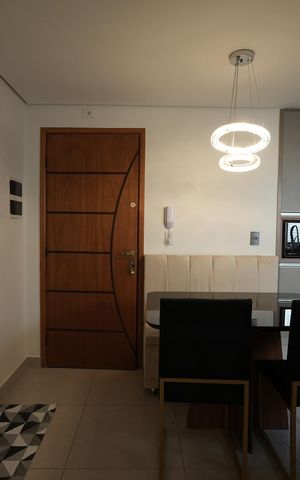 Apartamento à venda com 112m², 2 quartos e 2 vagasSala
