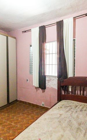 Casa à venda com 125m², 4 quartos e 2 vagasQuarto - Casa 1
