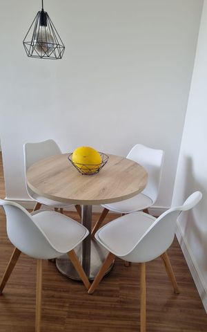 Apartamento à venda com 42m², 2 quartos e 1 vaga Apartamento à venda com 42m², 2 quartos e 1 vagaSala de Jantar