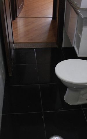 Apartamento à venda com 65m², 2 quartos e 1 vagaBanheiro social 
