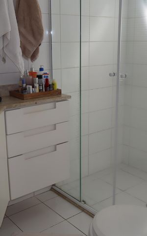 Apartamento à venda com 130m², 3 quartos e 2 vagasBanheiro suíte