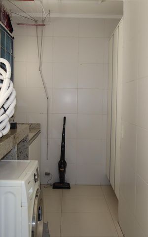 Apartamento à venda com 130m², 3 quartos e 2 vagasÁrea de Serviço