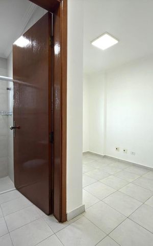 Apartamento para alugar com 173m², 3 quartos e 2 vagas Apartamento para alugar com 173m², 3 quartos e 2 vagasQuarto