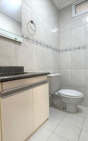 Apartamento para alugar com 173m², 3 quartos e 2 vagas Apartamento para alugar com 173m², 3 quartos e 2 vagasBanheiro