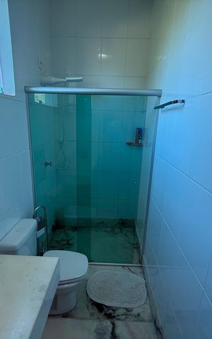 Casa de condomínio para alugar com 300m², 5 quartos e 10 vagas Casa de condomínio para alugar com 300m², 5 quartos e 10 vagasbanheiro 1