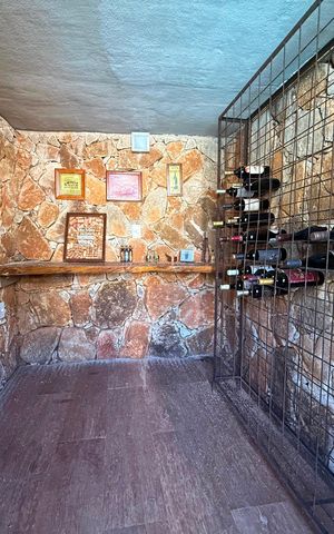 Casa de condomínio para alugar com 300m², 5 quartos e 10 vagas Casa de condomínio para alugar com 300m², 5 quartos e 10 vagasadega