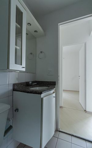 Apartamento à venda com 54m², 2 quartos e 1 vaga Apartamento à venda com 54m², 2 quartos e 1 vagaBanheiro