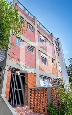 Apartamento para alugar com 90m², 2 quartos e 1 vaga Apartamento para alugar com 90m², 2 quartos e 1 vagaFachada