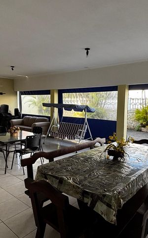Casa para alugar com 580m², 4 quartos e 30 vagas Casa para alugar com 580m², 4 quartos e 30 vagasÁrea comum